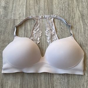 VS Incredible Wireless Padded Bra